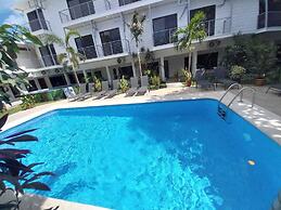 Wide Mouth Frog Hotel