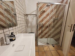 The Spanish Palace suites, rooms, apartments & terraces