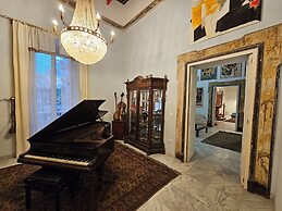 The Spanish Palace suites, rooms, apartments & terraces