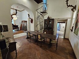 The Spanish Palace suites, rooms, apartments & terraces