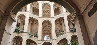 The Spanish Palace suites, rooms, apartments & terraces