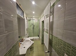 The Spanish Palace suites, rooms, apartments & terraces