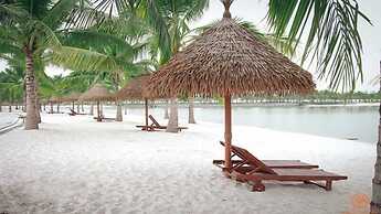 Lyshing Apartment in Vinhomes Grand Park