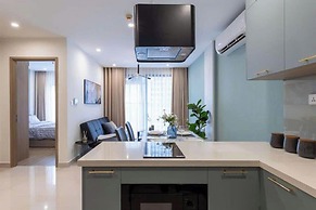 Lyshing Apartment in Vinhomes Grand Park