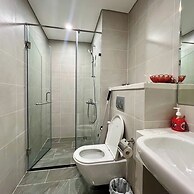 Lyshing Apartment in Vinhomes Grand Park