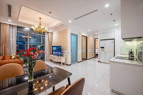 Lyshing Apartment in Vinhomes Grand Park