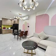 Lyshing Apartment in Vinhomes Grand Park
