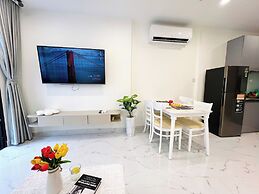 Lyshing Apartment in Vinhomes Grand Park
