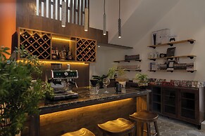 Cloudland View Hotel