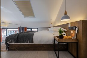 Cloudland View Hotel