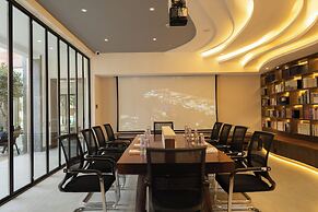 Cloudland View Hotel