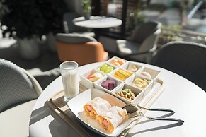 Cloudland View Hotel