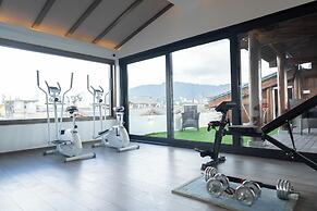 Cloudland View Hotel