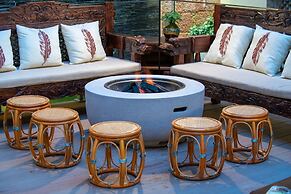 Cloudland View Hotel