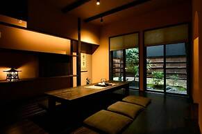 Miro Hachijo Genmachi BeTei