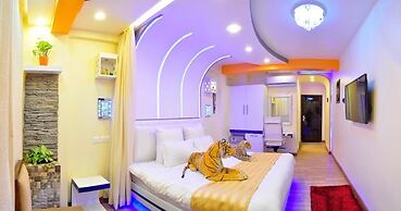 Royal Penguin Boutique Hotel And Spa