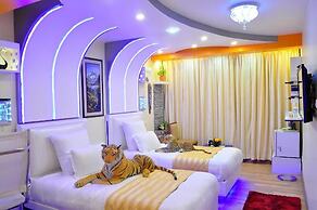 Royal Penguin Boutique Hotel And Spa