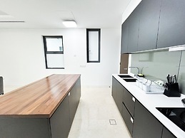 D Rapport Residences by Manhattan Group