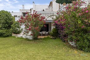 Pretty Apartment With Balcony