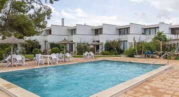 Pretty Apartment With Balcony