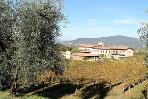 Apartment in Iseo Near Seabeach