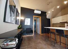 Apartment in Iseo Near Seabeach