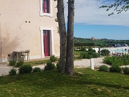 Manor in Marche Near Adriatic Beaches
