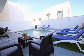 Tess Casa Sargantana