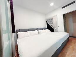 Solaris Dutamas by Manhattan Group