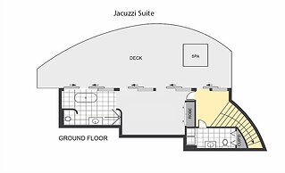 Jacuzzi Suite - Ocean Views & Beach