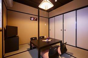 Miro Matsubara Takaseigawa Tei North