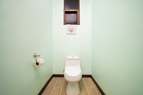 Beachfront Bungalows Hotel