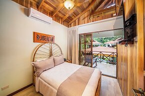 Beachfront Bungalows Hotel