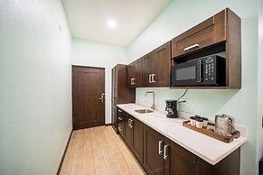 Beachfront Bungalows Hotel