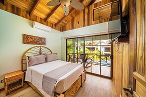 Beachfront Bungalows Hotel