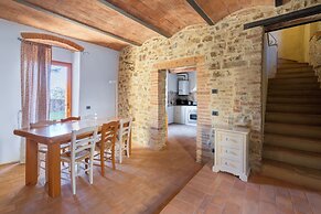 Le Fonti Apartments With Ac Near Siena