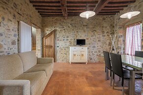 Le Fonti Apartments With Ac Near Siena