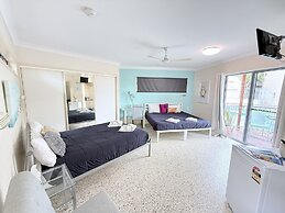 Emu Park Beach Resort