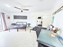 Emu Park Beach Resort