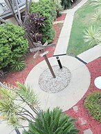 Emu Park Beach Resort