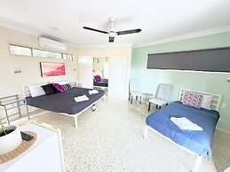 Emu Park Beach Resort