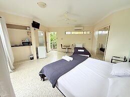 Emu Park Beach Resort