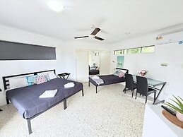 Emu Park Beach Resort