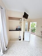 Emu Park Beach Resort