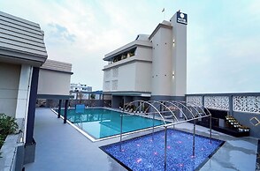 Hotel Millennium