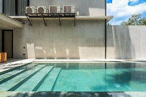 Jungle Vista Apartment Complex Ubud by BCG