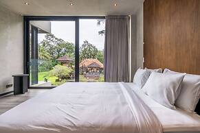 Jungle Vista Apartment Complex Ubud by BCG