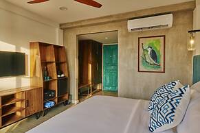 Beach Hotel Dhigurah