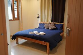 Skyard Hostel & Homestay (Harsil Valley)