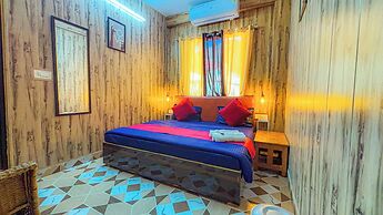 Skyard Hostel & Homestay (Harsil Valley)